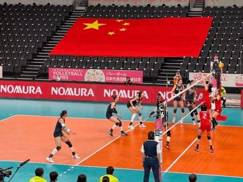 日本人看中国女排赛后反应（日本人眼中的中国女排）