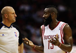 火箭队哈登参加nba是什么时候（哈登加入火箭队第一场比赛）